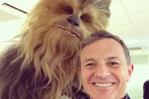 files/Chewbacca_Selfie_Thrills_Star_Wars-774cdf15b9ac5d3c86233845949b2a70.jpg
